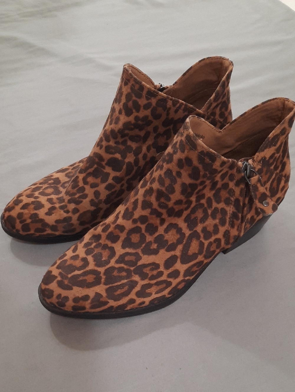 SO's Leopard Print Ankle Boots - Brown/Cheetah - Size 10